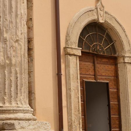Palazzo Bozzoni Assisi Boutique Apartments Exterior foto